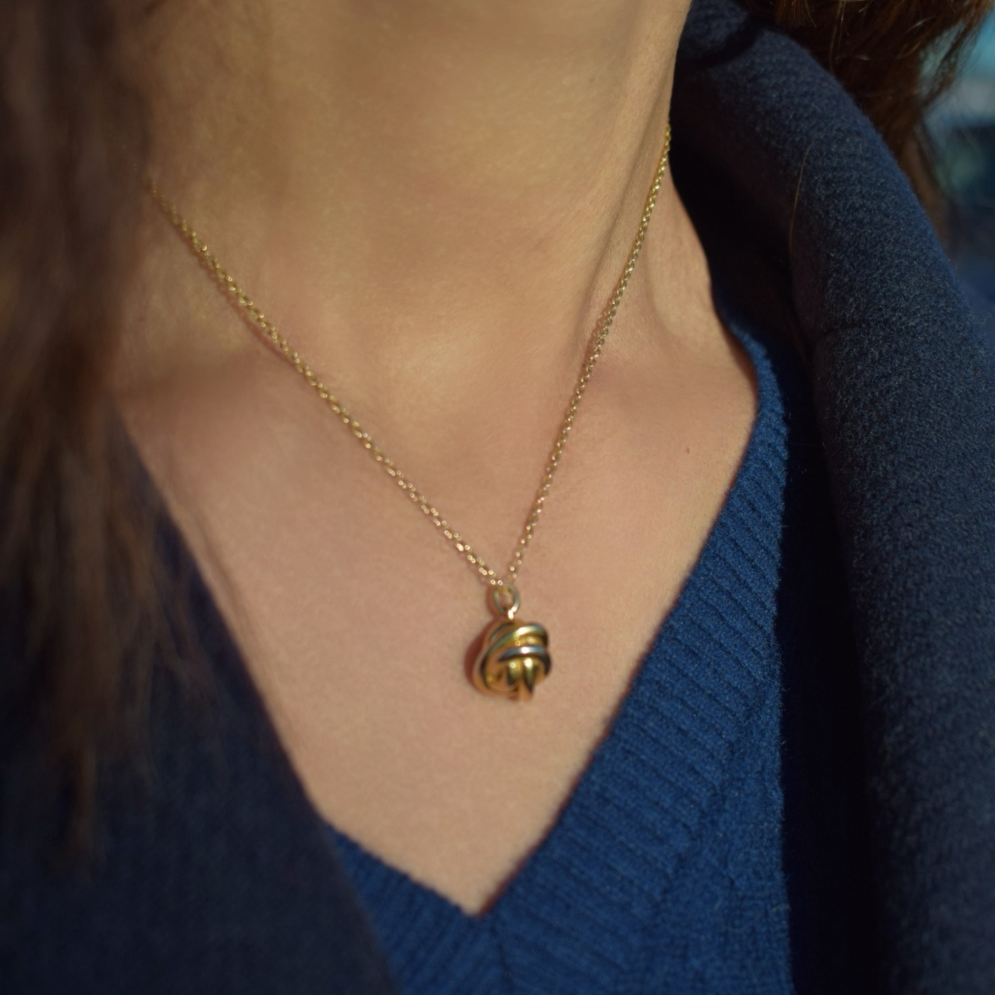 Collier Globe